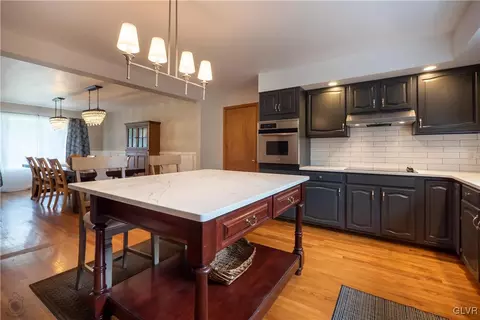 403 Apollo Dr, Bethlehem, PA 18017 photo 6