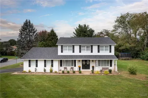 403 Apollo Dr, Bethlehem, PA 18017 photo 1