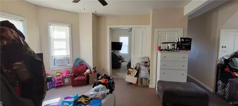 328 Spring St, Bethlehem, PA 18018 photo 4