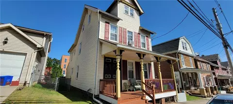 328 Spring St, Bethlehem, PA 18018 photo 2