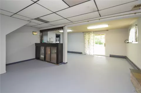 653 Trach Rd, Bath, PA 18014 photo 17