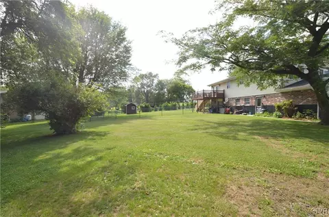 653 Trach Rd, Bath, PA 18014 photo 20