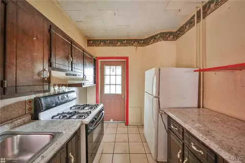 1147 E 3rd, Bethlehem, PA 18015 photo 7
