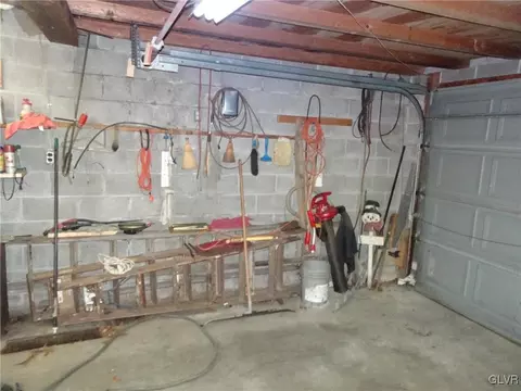 432 Locust Rd, Hellertown, PA 18055 photo 23