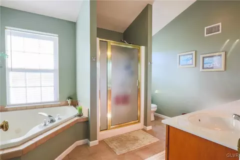 136 Starr Rd, Sinking Spring, PA 19608 photo 26