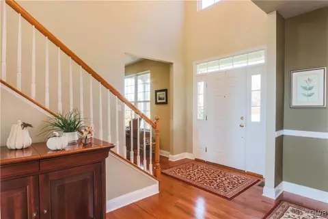 136 Starr Rd, Sinking Spring, PA 19608 photo 4