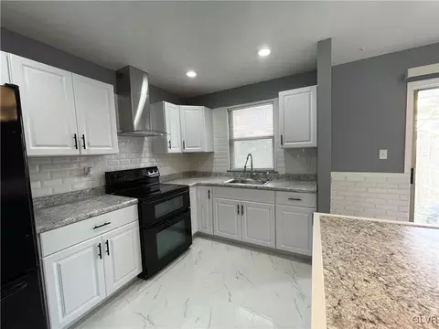 17 Bentley Ct, Reading, PA 19601 photo 4