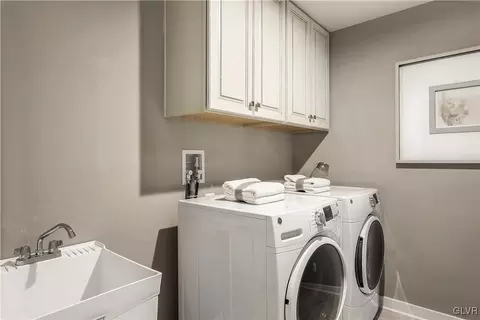 3966 Trythall St, Bethlehem, PA 18020 photo 17