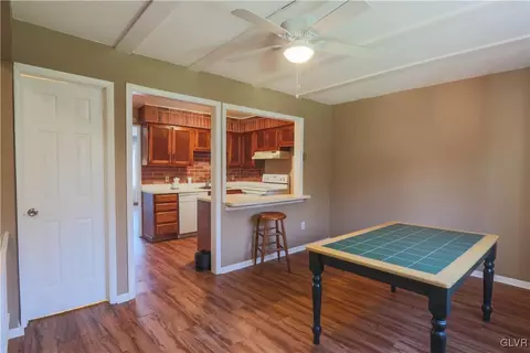 114 Old Forge Dr, Bath, PA 18014 photo 11