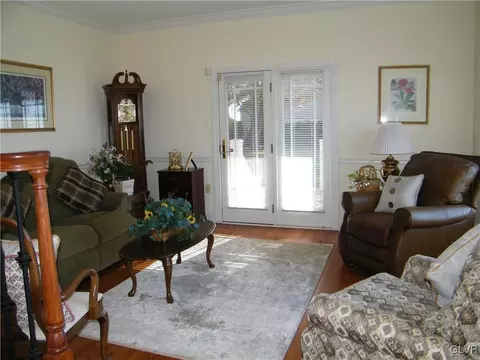 286 Smith Rd, Bath, PA 18014 photo 6