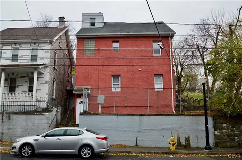 1102 E 4th St, Bethlehem, PA 18015 photo 8