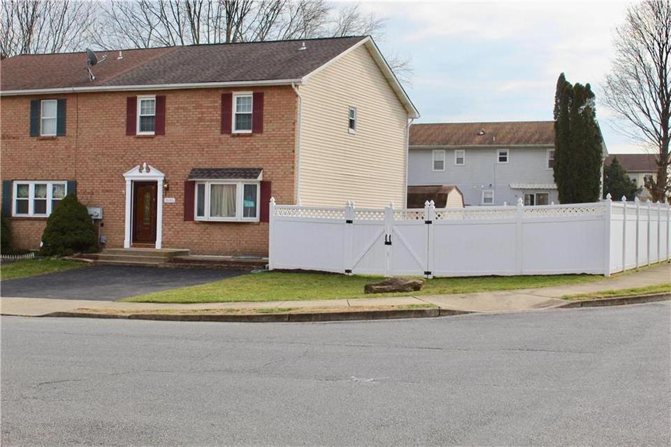 1646 Angela Dr, Bethlehem, PA 18017 19 Photos MLS 684371 Movoto