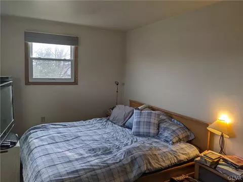 231 4th St, Coplay, PA 18037 photo 8