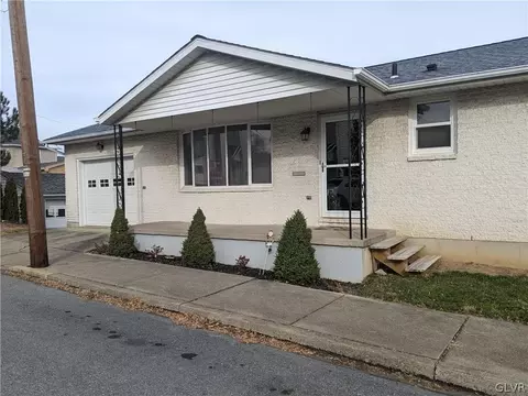 231 4th St, Coplay, PA 18037 photo 1
