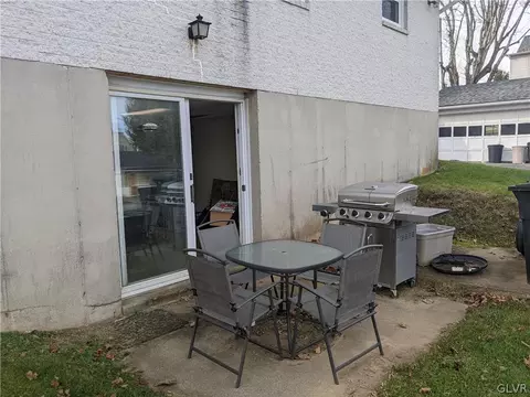 231 4th St, Coplay, PA 18037 photo 11