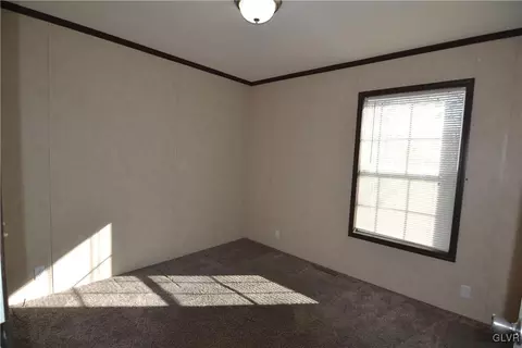 118 Hickory Hills Dr, Bath, PA 18014 photo 26