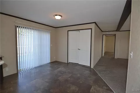 118 Hickory Hills Dr, Bath, PA 18014 photo 25