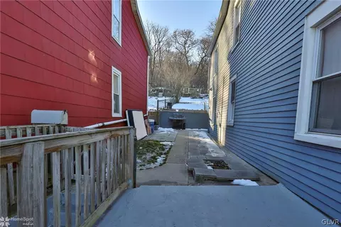 1118 E 4 St, Bethlehem, PA 18015 photo 37