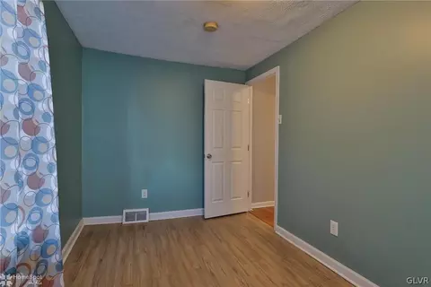 1118 E 4 St, Bethlehem, PA 18015 photo 19
