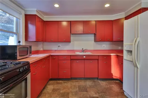 1118 E 4 St, Bethlehem, PA 18015 photo 13