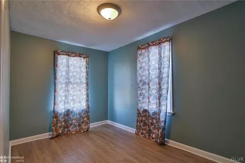 1118 E 4 St, Bethlehem, PA 18015 photo 17