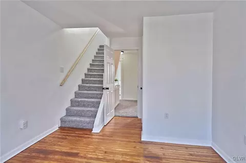320 E Locust St, Bethlehem, PA 18018 photo 20