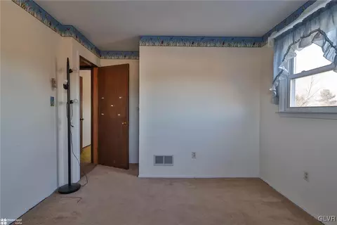 2629 Beacon Rd, Bath, PA 18014 photo 20