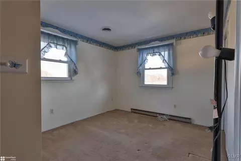 2629 Beacon Rd, Bath, PA 18014 photo 19