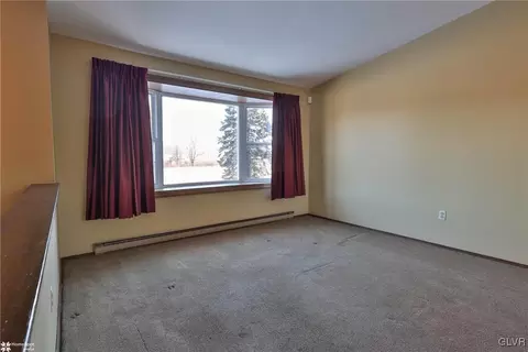 2629 Beacon Rd, Bath, PA 18014 photo 7
