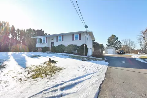2629 Beacon Rd, Bath, PA 18014 photo 1