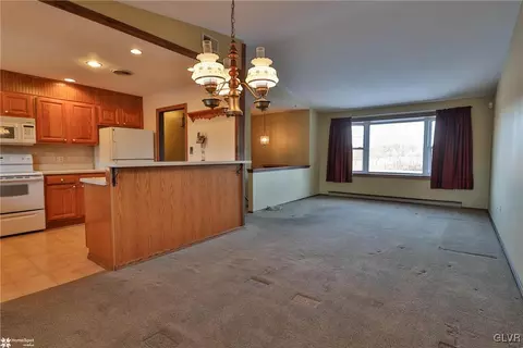 2629 Beacon Rd, Bath, PA 18014 photo 11
