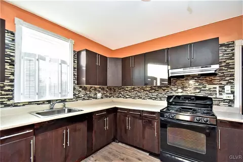 234 E Union Blvd, Bethlehem, PA 18018 photo 14