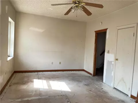 1137 E 3rd St, Bethlehem, PA 18015 photo 7
