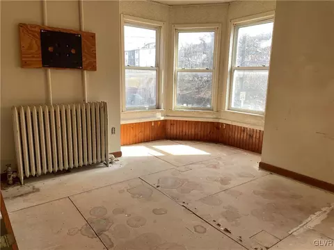 1137 E 3rd St, Bethlehem, PA 18015 photo 10