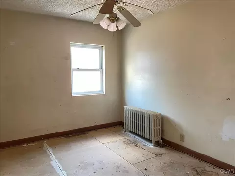 1137 E 3rd St, Bethlehem, PA 18015 photo 11