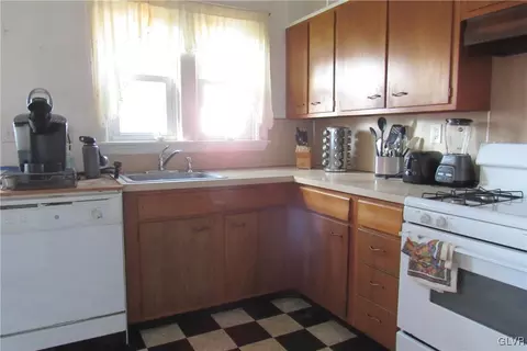 623 3rd Ave, Bethlehem, PA 18018 photo 7