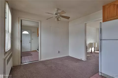 3027 Cornwall Rd, Bethlehem, PA 18017 photo 5