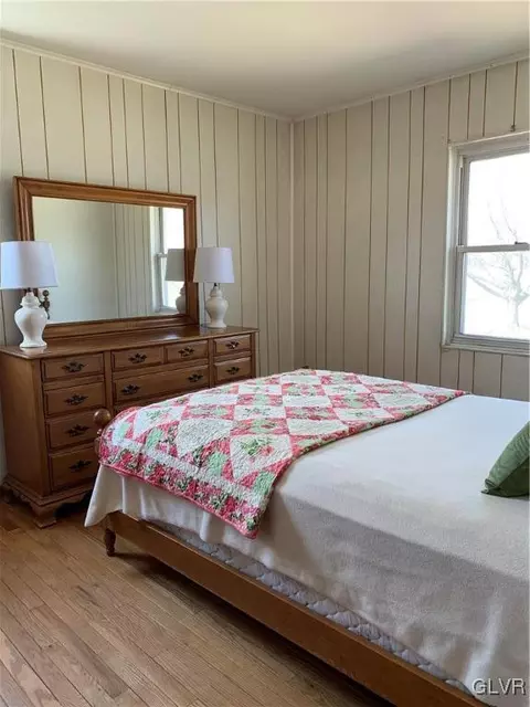2205 Pinehurst Rd, Bethlehem, PA 18018 photo 9