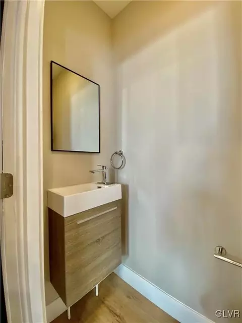 56 E Garrison St, Bethlehem, PA 18018 photo 13