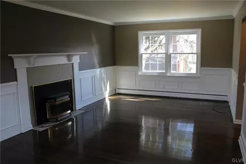 2004 Johnston Dr, Bethlehem, PA 18017 photo 20