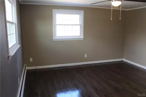 2004 Johnston Dr, Bethlehem, PA 18017 photo 29