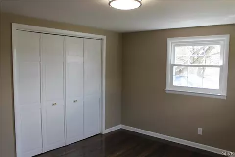 2004 Johnston Dr, Bethlehem, PA 18017 photo 25