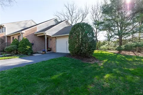 2820 Greenleaf Ct, Bethlehem, PA 18017 photo 33