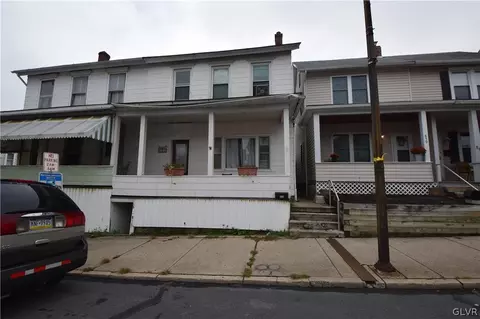 855 Main St, Slatington, PA 18080
