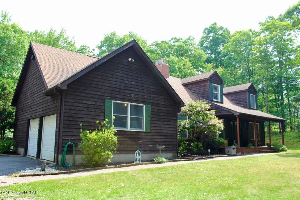 139 Spruce Run Dr, Dingmans Ferry, PA 18328 29 Photos MLS 691905