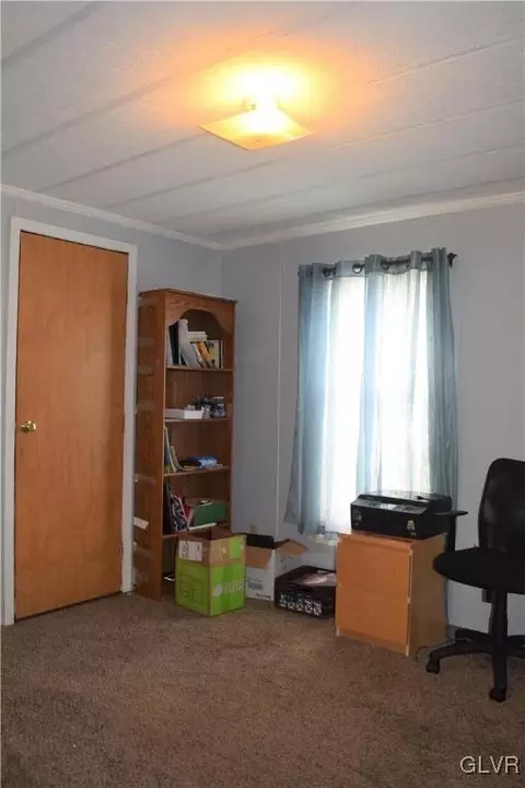 4 Cedar Ct, Bath, PA 18014 photo 16