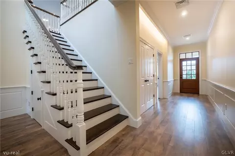 2064 Forge Run, Bethlehem, PA 18015 photo 14