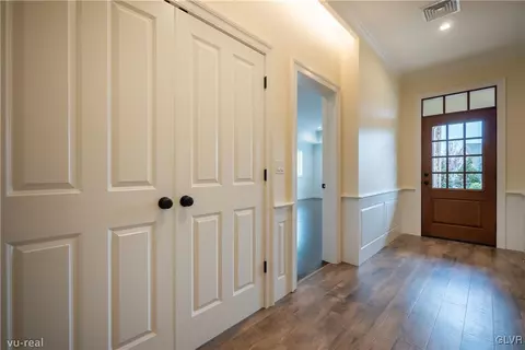 2064 Forge Run, Bethlehem, PA 18015 photo 9