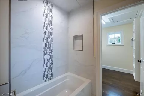 2064 Forge Run, Bethlehem, PA 18015 photo 42