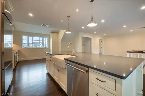 2064 Forge Run, Bethlehem, PA 18015 photo 24